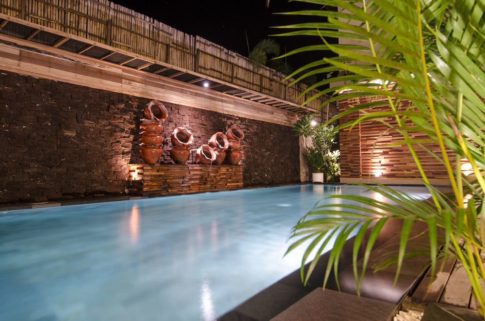Natya Hotel Gili Trawangan Exteriér fotografie